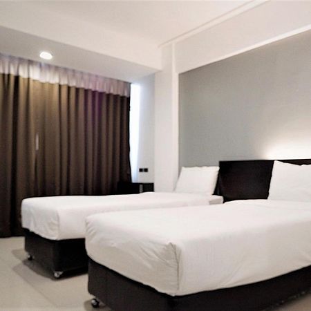 Izen Budget Hotel & Residence Rayong Zewnętrze zdjęcie