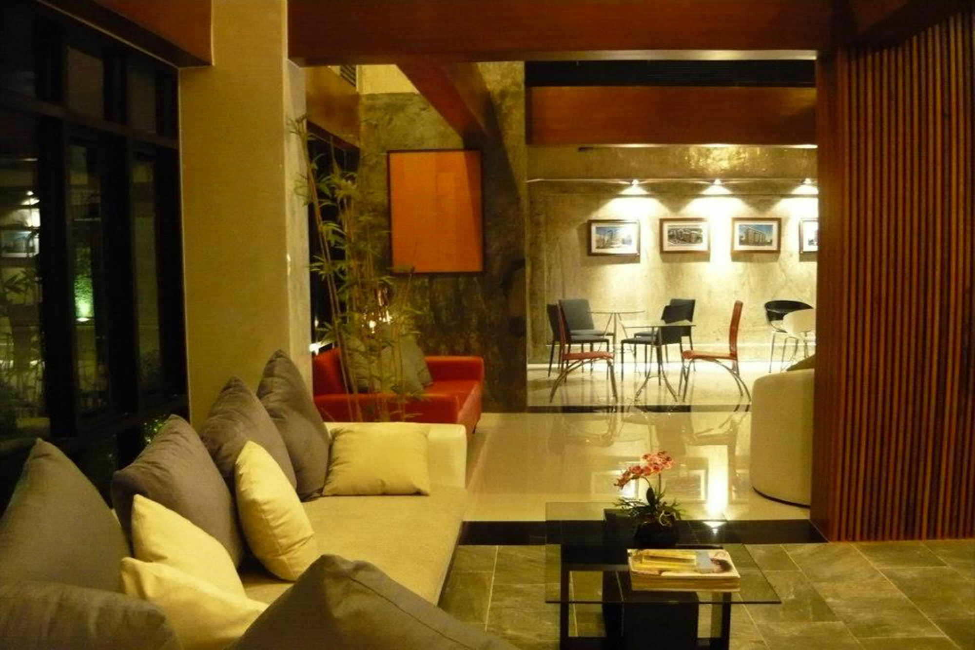 Izen Budget Hotel & Residence Rayong Zewnętrze zdjęcie